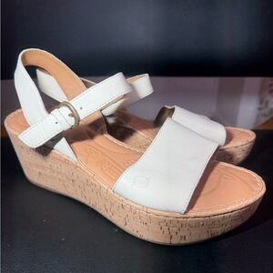 Born Tayen Off White Wedge Sandal - size 9